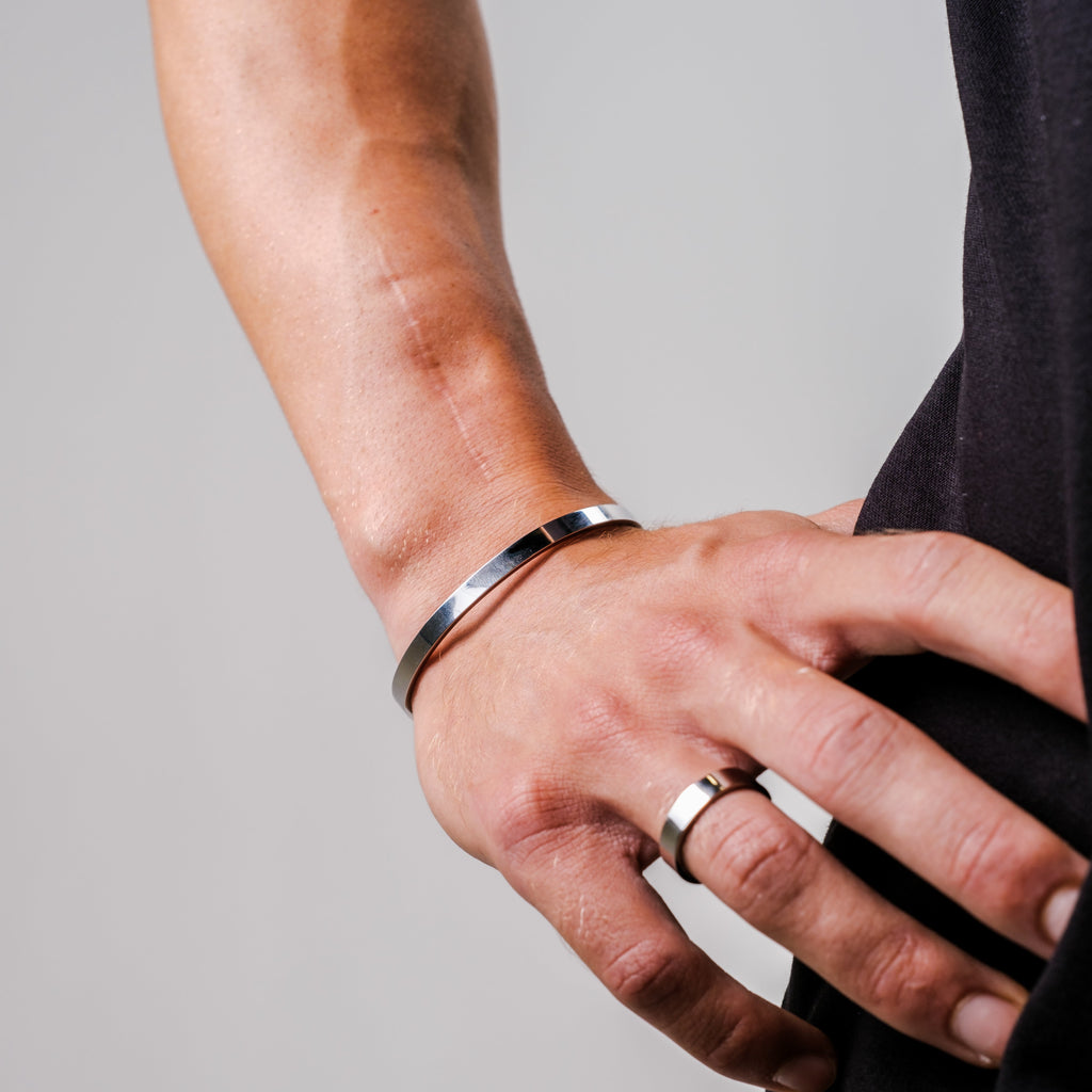 Klassischer Ring in Einheitsgröße (Silber)